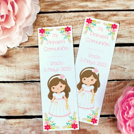 DECORADO MARCAPÁGINAS NIÑA FLORES Y LLAVERO CON NOMBRE DE INVITADO