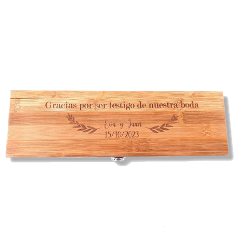 SET DE ACCESORIOS VINO GRABADO TESTIGOS