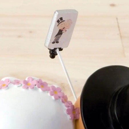 FIGURA TARTA NOVIOS SELFIE