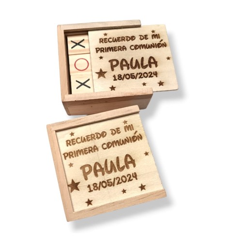 JUEGO 3 EN RAYA DE MADERA GRABADO COMUNIÓN CON NOMBRE Y FECHA