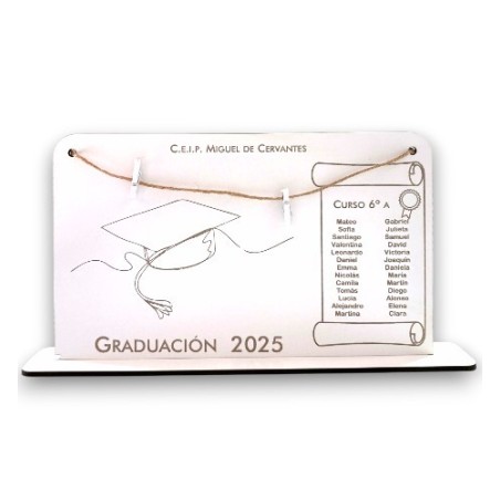MARCO GRADUACIÓN CON LOS NOMBRES DE LOS ALUMNOS