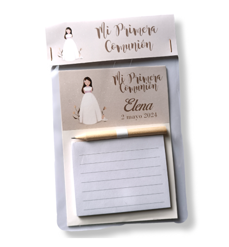 LIBRETA IMANTADA CON PEGATINA PERSONALIZADA COMUNIÓN NIÑA BLANCA DECORADA