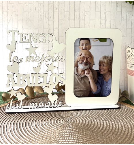 MARCO TENGO LOS MEJORES ABUELOS