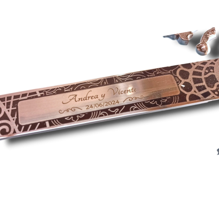 ESPADA COLADA PARA BODA GRABADA