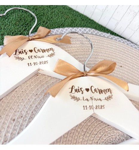 PERCHA PARA BODA PERSONALIZADA
