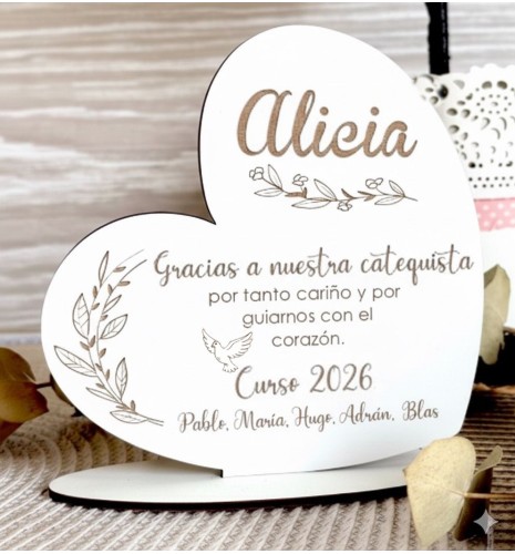 CORAZÓN DE MADERA PARA CATEQUISTA PERSONALIZADO