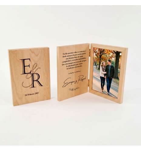 MARCO FOTOS CON TAPA DE MADERA. ENAMORADOS 2