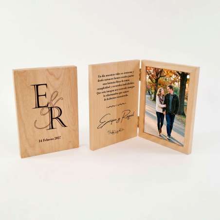 MARCO FOTOS CON TAPA DE MADERA. ENAMORADOS 2